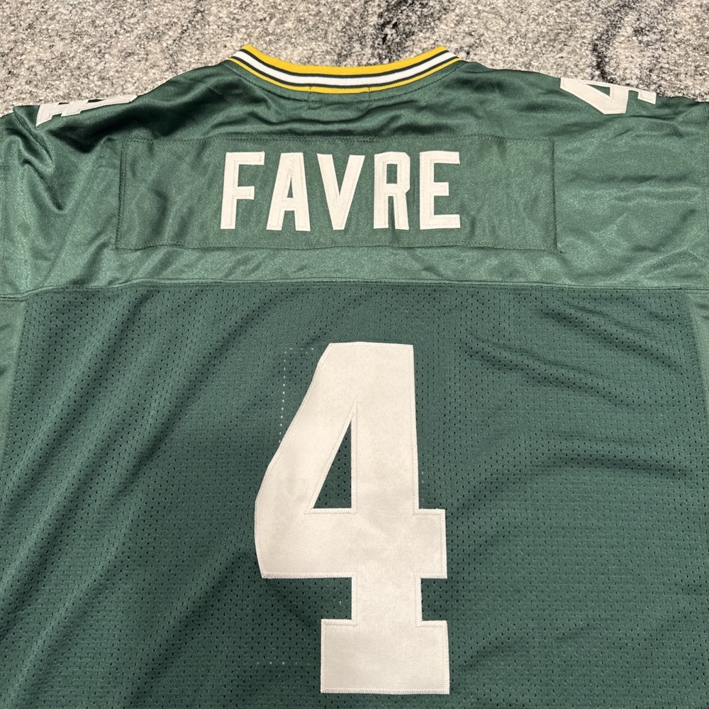 Mitchell & Ness Green Bay Packers Brett Favre #4 Throwback 1993 Jersey Size 54 - Picture 9 of 9